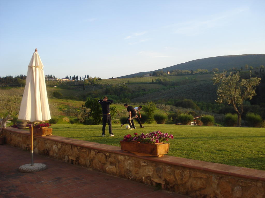 Agriturismo Podere La Marronaia サン・ジミニャーノ エクステリア 写真