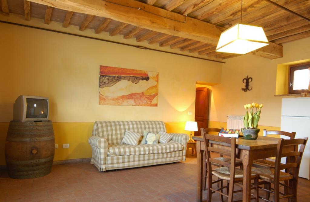 Agriturismo Podere La Marronaia サン・ジミニャーノ 部屋 写真